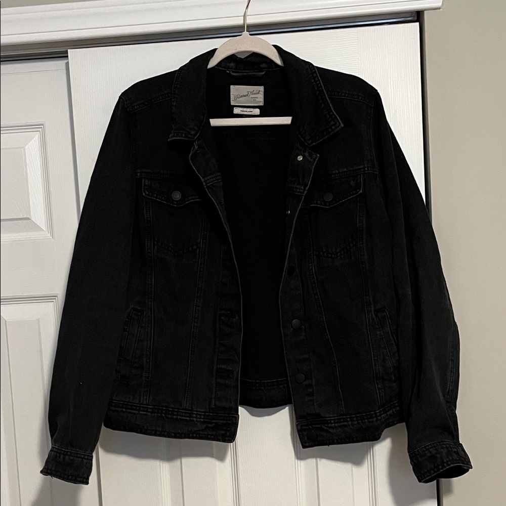Universal Thread Black Jean Jacket